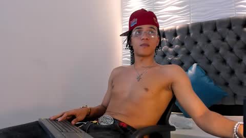 Snapshot of marshall_spencer chatting on 2, 12, 2025 MARSHALL online show from 2, 12, 2025