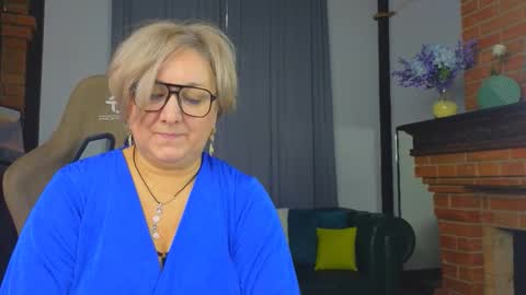 marta_wils online show from 13, 11, 2025