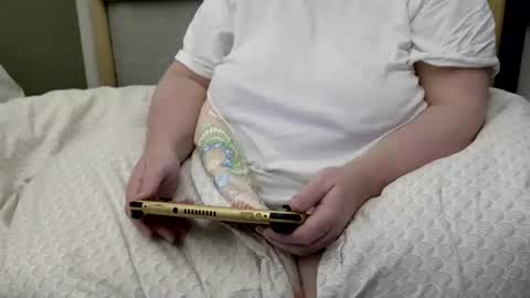 Snapshot of marthabriest chatting on 25, 11, 2025 Martha online show from 25, 11, 2025