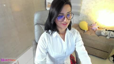 Snapshot of martiiinaa_ chatting on 17, 1, 2025 Martina online show from 17, 1, 2025