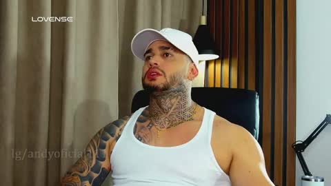 Snapshot of martin_colby05 chatting on 4, 5, 2026 ONLYFANS Sotoandres modelo independiente online show from 4, 5, 2026
