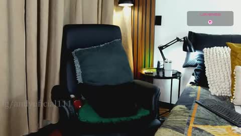 Snapshot of martin_colby05 chatting on 19, 5, 2026 ONLYFANS Sotoandres modelo independiente online show from 19, 5, 2026