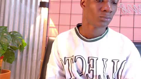 Snapshot of martin_killer chatting on 23, 9, 2025 Martin online show from 23, 9, 2025