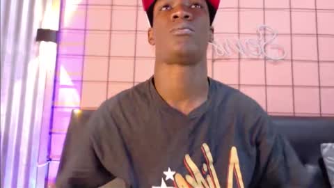 Snapshot of martin_killer chatting on 5, 11, 2025 Martin online show from 5, 11, 2025