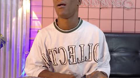 Snapshot of martin_killer chatting on 6, 11, 2025 Martin online show from 6, 11, 2025