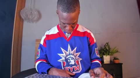 Snapshot of martin_killer chatting on 15, 11, 2025 Martin online show from 15, 11, 2025