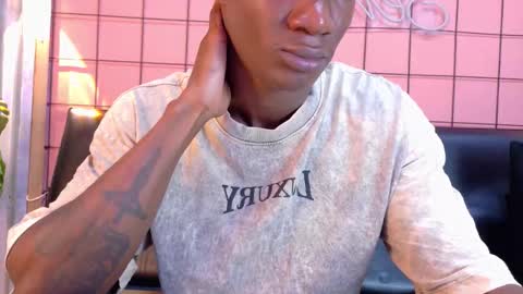 Snapshot of martin_killer chatting on 16, 12, 2025 Martin online show from 16, 12, 2025