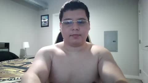 Snapshot of martin_militaryboy chatting on 20, 5, 2026 martin_militaryboy online show from 20, 5, 2026