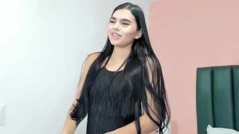 Martina Divine online show from 7, 11, 2025