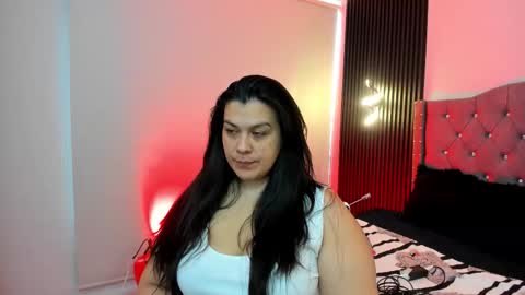 Snapshot of martina_foxy_ chatting on 19, 1, 2026 MARTINA online show from 19, 1, 2026