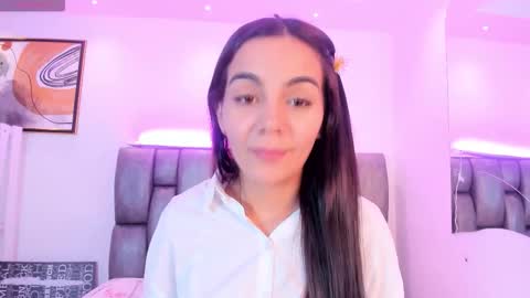 Snapshot of martina_mancinii chatting on 10, 10, 2025 Martina online show from 10, 10, 2025
