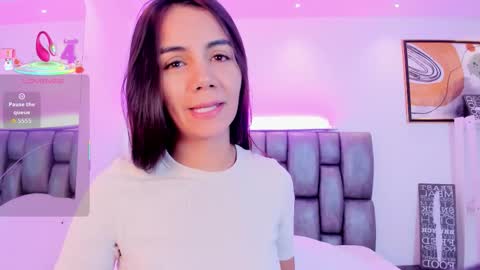 Snapshot of martina_mancinii chatting on 18, 10, 2025 Martina online show from 18, 10, 2025