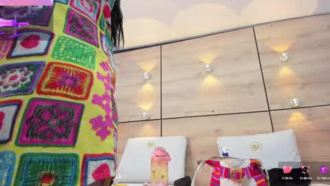 martina touss  online show from 19, 2, 2025