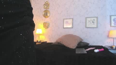 Snapshot of martinacurvy_ chatting on 10, 6, 2026 Martina Caicedo online show from 10, 6, 2026