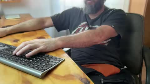 Snapshot of martincito22xl chatting on 9, 10, 2025 Martincito online show from 9, 10, 2025