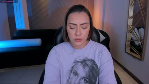 Snapshot of martinnabonnet chatting on 13, 1, 2025 Martinna Bonnet online show from 13, 1, 2025