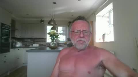 Snapshot of martinrgbxxxx chatting on 30, 5, 2026 martinrgbxxxx online show from 30, 5, 2026