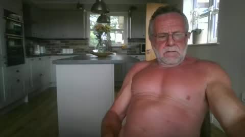 martinrgbxxxx online show from 29, 6, 2026