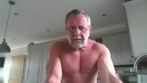 martinrgbxxxx online show from 30, 6, 2026