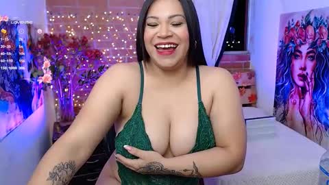 Snapshot of mary_bruss chatting on 6, 12, 2024 online show from 6, 12, 2024