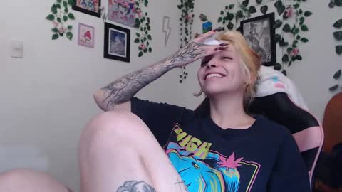 Snapshot of mary_janness chatting on 2, 1, 2025 100 online show from 2, 1, 2025