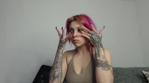 Snapshot of mary_janness chatting on 6, 10, 2025 100 online show from 6, 10, 2025