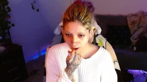 Snapshot of mary_janness chatting on 14, 1, 2026 100 online show from 14, 1, 2026