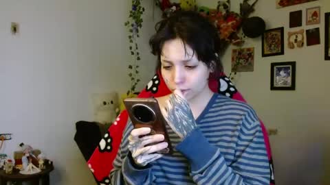 Snapshot of mary_janness chatting on 20, 4, 2026 100 online show from 20, 4, 2026