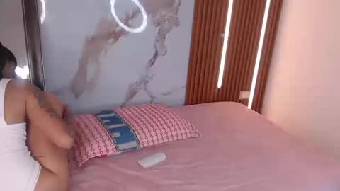 Hi guys im Mary  online show from 25, 9, 2025