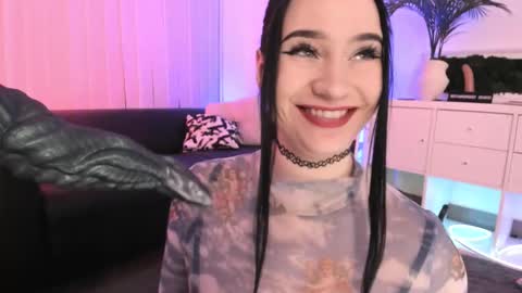 Snapshot of mary_lori chatting on 5, 2, 2026 Mary online show from 5, 2, 2026