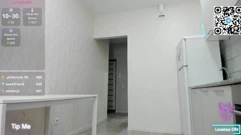 Mary Mey online show from 9, 2, 2026