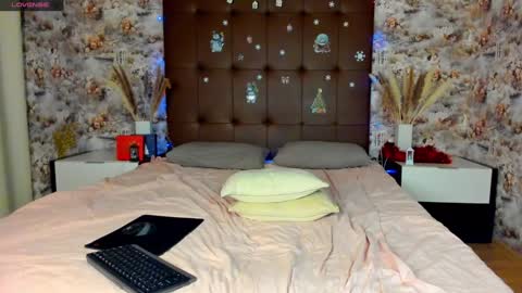 Snapshot of mary_stevenss chatting on 9, 1, 2025 mary_stevenss online show from 9, 1, 2025