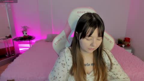 Snapshot of mary_stevenss chatting on 14, 1, 2025 mary_stevenss online show from 14, 1, 2025