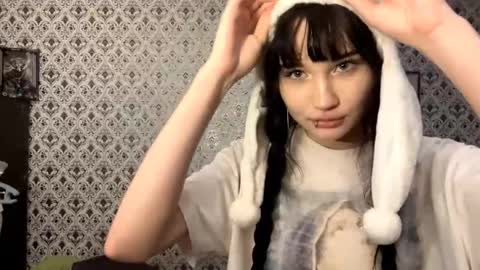 Snapshot of maryamtraylor chatting on 28, 11, 2025 Sofia online show from 28, 11, 2025