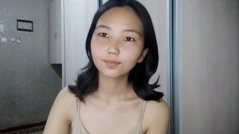 Snapshot of marybellegalaviz chatting on 21, 6, 2026 Lily online show from 21, 6, 2026