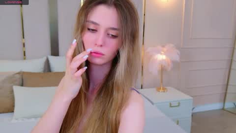 Snapshot of marybeth_snow chatting on 16, 5, 2026 Marybeth online show from 16, 5, 2026