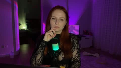 SirenVictoria online show from 14, 5, 2026
