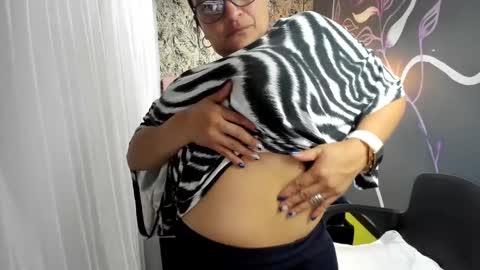 Snapshot of marylinmilf chatting on 1, 3, 2025 Marylin online show from 1, 3, 2025