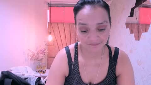 Snapshot of marylinmilf chatting on 16, 9, 2025 Marylin online show from 16, 9, 2025