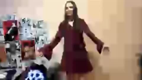 Snapshot of marylouisestrnad chatting on 17, 11, 2025 Kira online show from 17, 11, 2025