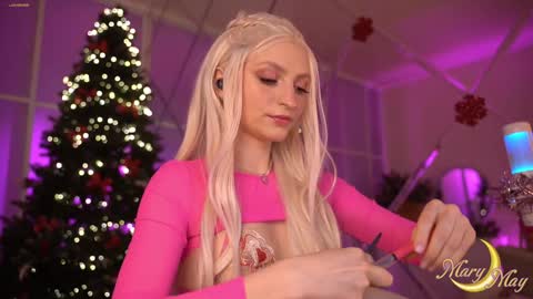 Snapshot of marylunamay chatting on 30, 12, 2024 Mary online show from 30, 12, 2024