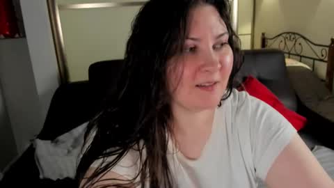 Snapshot of maryswon chatting on 28, 2, 2025 Mary online show from 28, 2, 2025