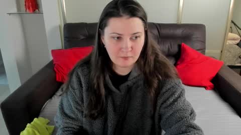 Snapshot of maryswon chatting on 16, 11, 2025 Mary online show from 16, 11, 2025