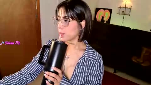 Snapshot of maryybellax chatting on 6, 7, 2026 maryybellax online show from 6, 7, 2026