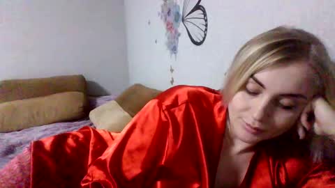 maryyemm online show from 4, 1, 2025