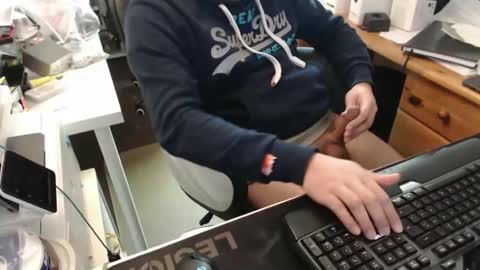 Snapshot of marzhello chatting on 3, 12, 2025 marzhello online show from 3, 12, 2025