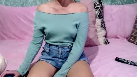 masha_2023 online show from 10, 10, 2025