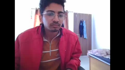 maskboyz2003 online show from 17, 12, 2024