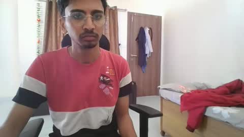 maskboyz2003 online show from 1, 1, 2025