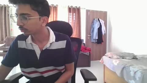 maskboyz2003 online show from 20, 1, 2025